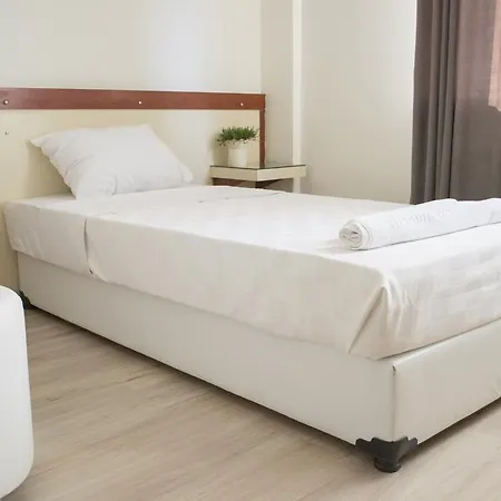 Yildirim Hotel