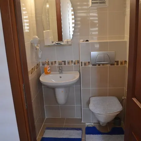 Yildirim Hotel