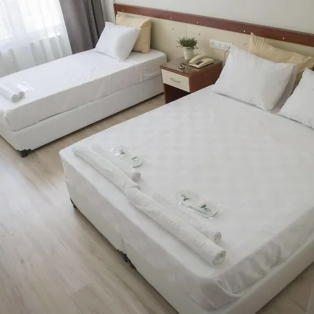 Hotel Yildirim 2*
