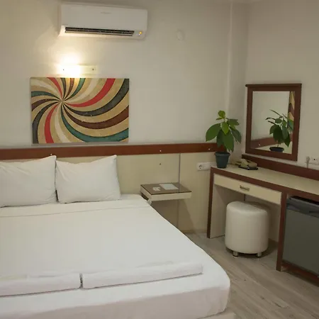 Hotel Yildirim 2*